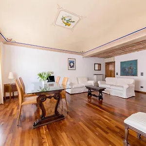 Appartamento Royal Domus - Via Mazzini, Perugia